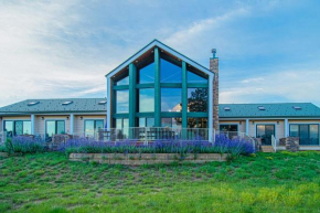 Mountain View Manor
